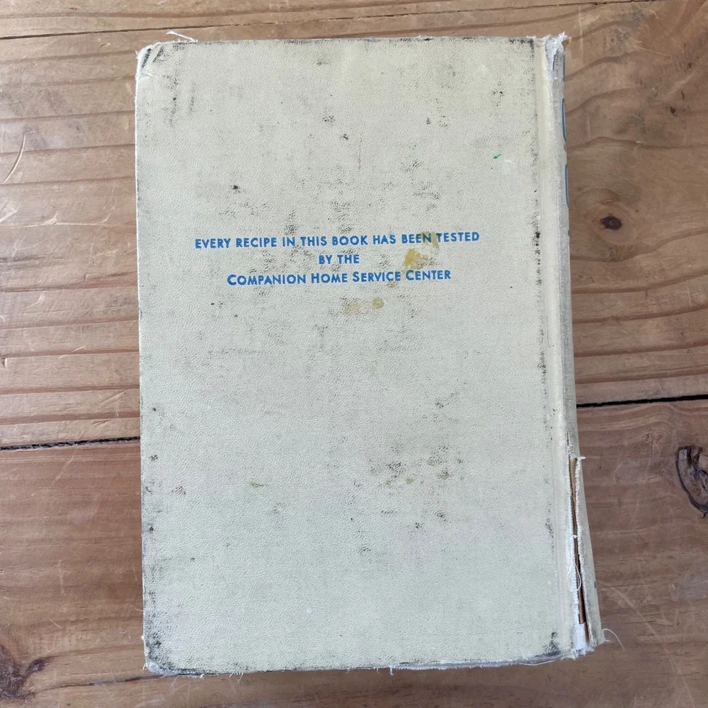 Vintage 1945 Woman's Home Companion Cookbook Recipes Cook Book‎ Hardcover